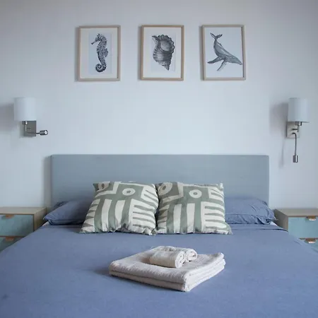 Chic And Cozy With Balcony Palermo